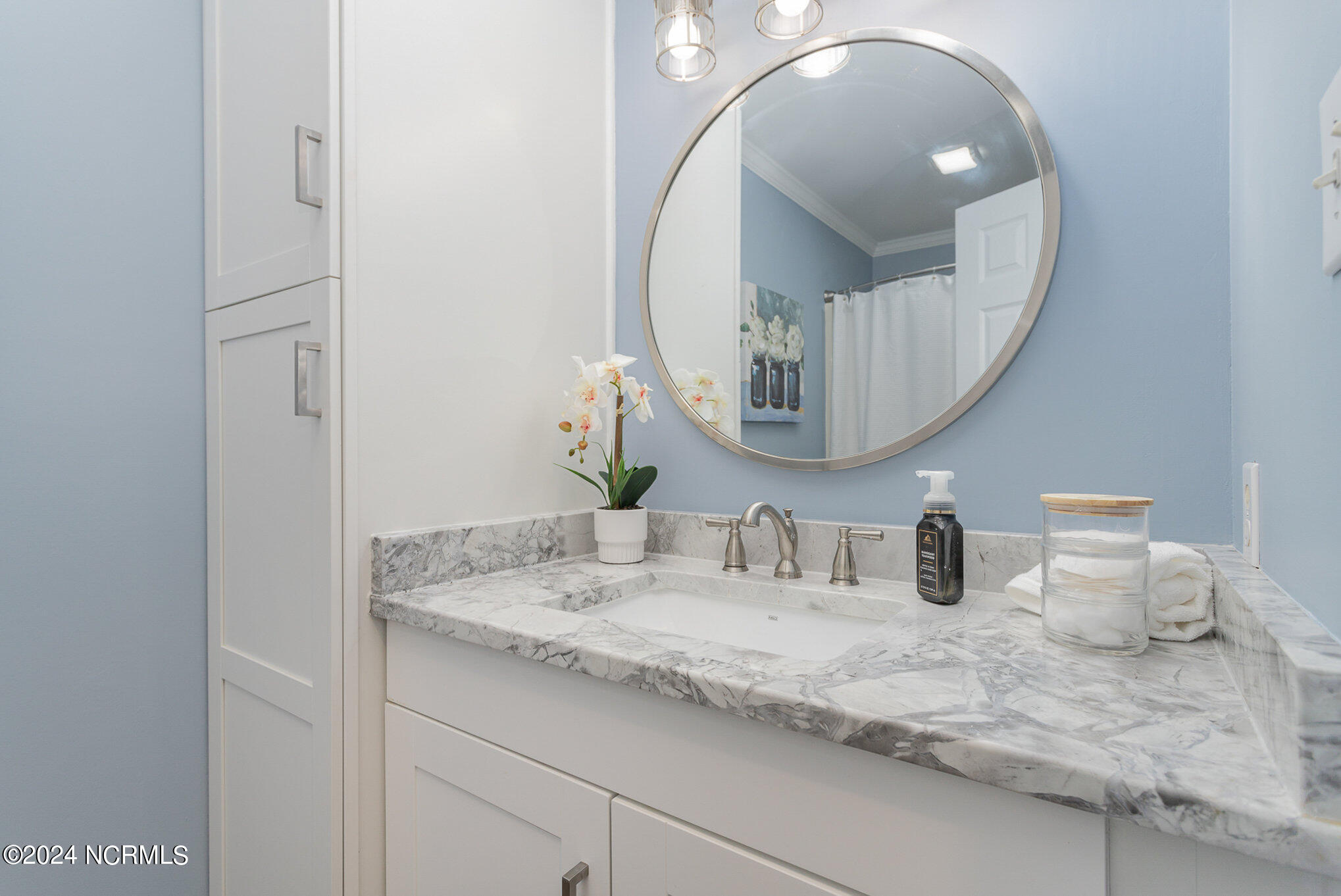 2371 Parkertown Road Four Oaks, NC 27524 - Photo 21 of 42 Hallway Full Bath