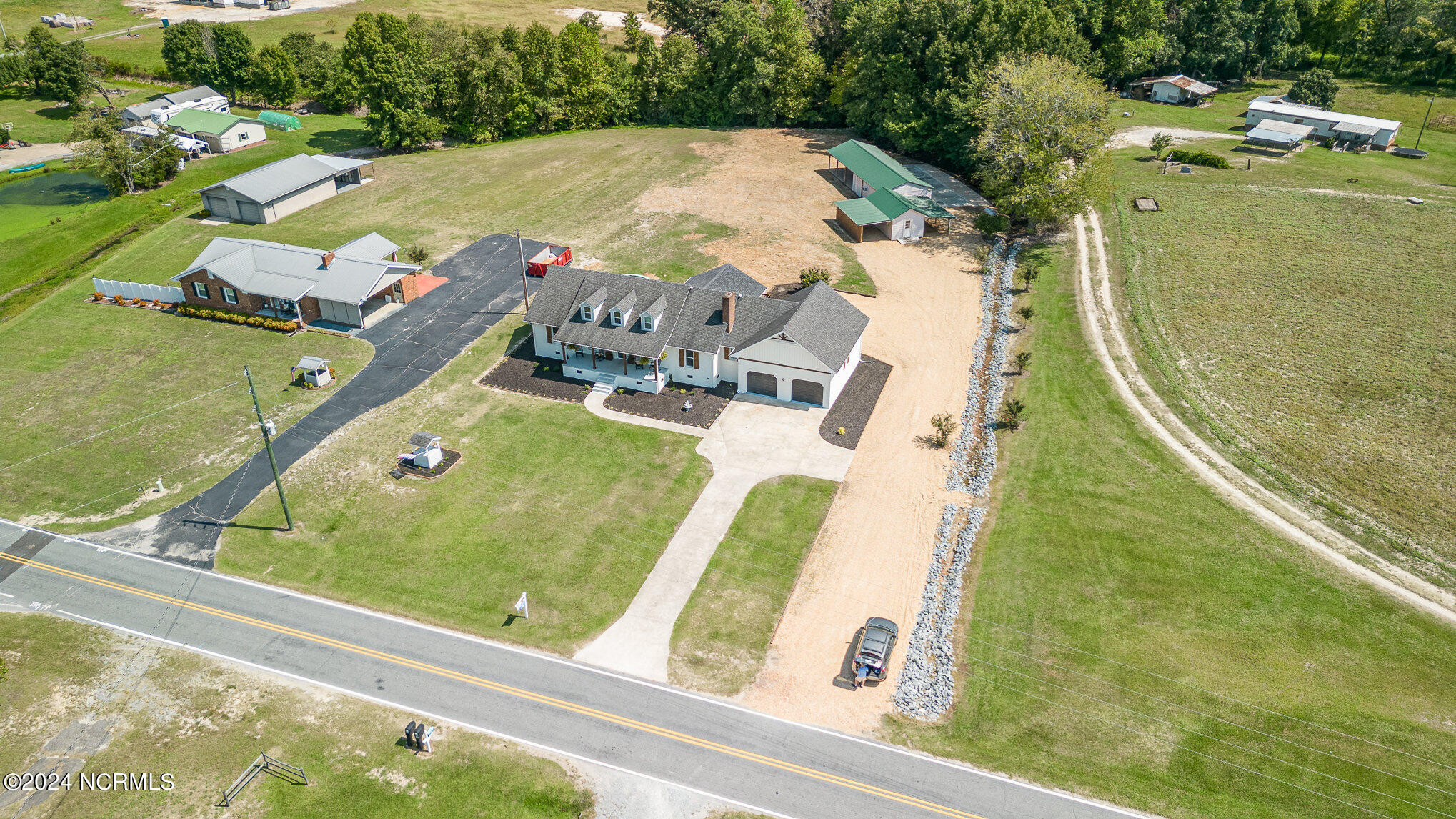 2371 Parkertown Road Four Oaks, NC 27524 - Photo 27 of 42 001_dji_0057-edit