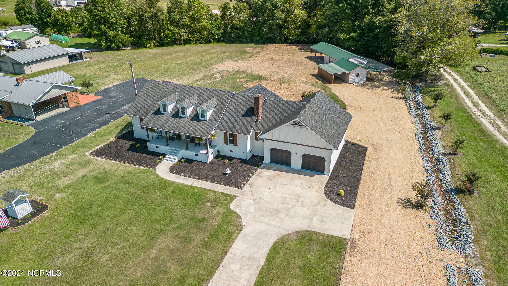 2371 Parkertown Road Four Oaks, NC 27524 - Photo 28 of 42 002_dji_0053-edit