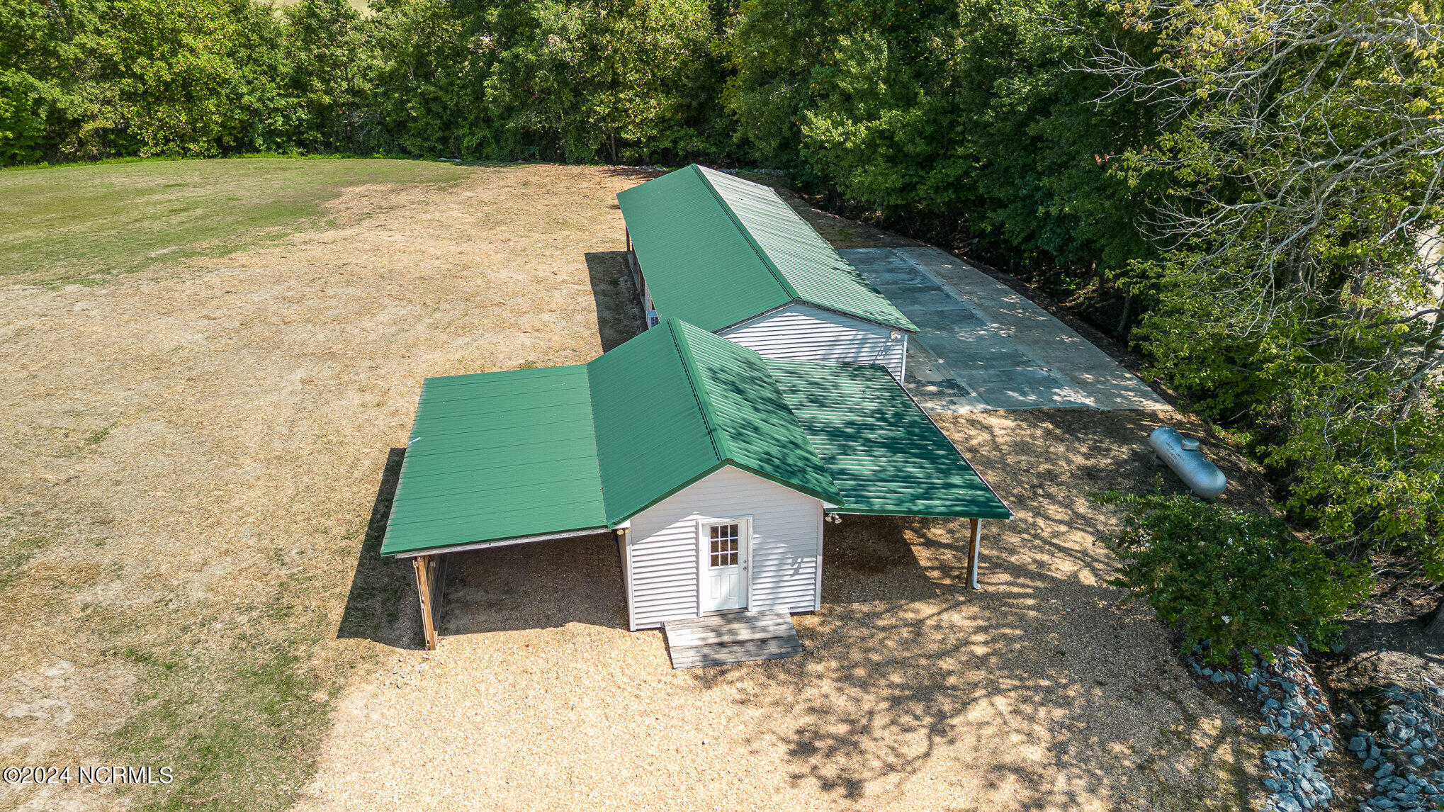 2371 Parkertown Road Four Oaks, NC 27524 - Photo 36 of 42 010_dji_0077-edit