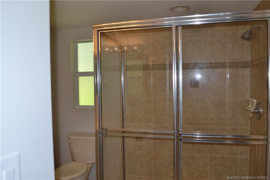 5052 Southeast Graham Drive Stuart, FL 34997 - Photo 21 of 46