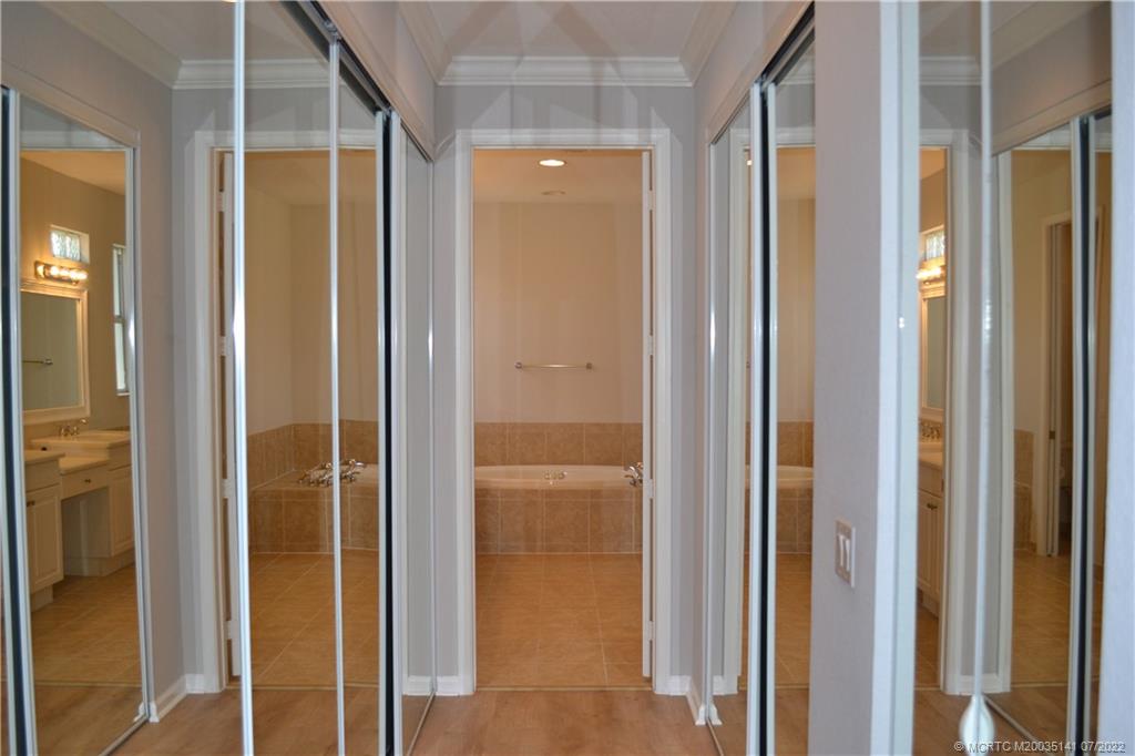 5052 Southeast Graham Drive Stuart, FL 34997 - Photo 26 of 46
