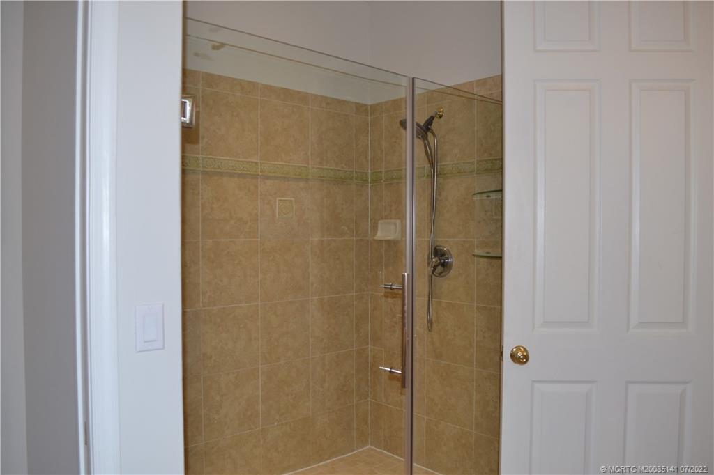 5052 Southeast Graham Drive Stuart, FL 34997 - Photo 31 of 46
