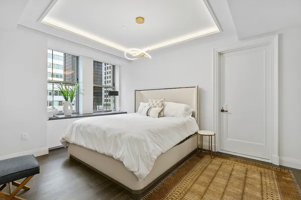 $32,000 | 301 Park Avenue, Unit 2312 | Midtown East
