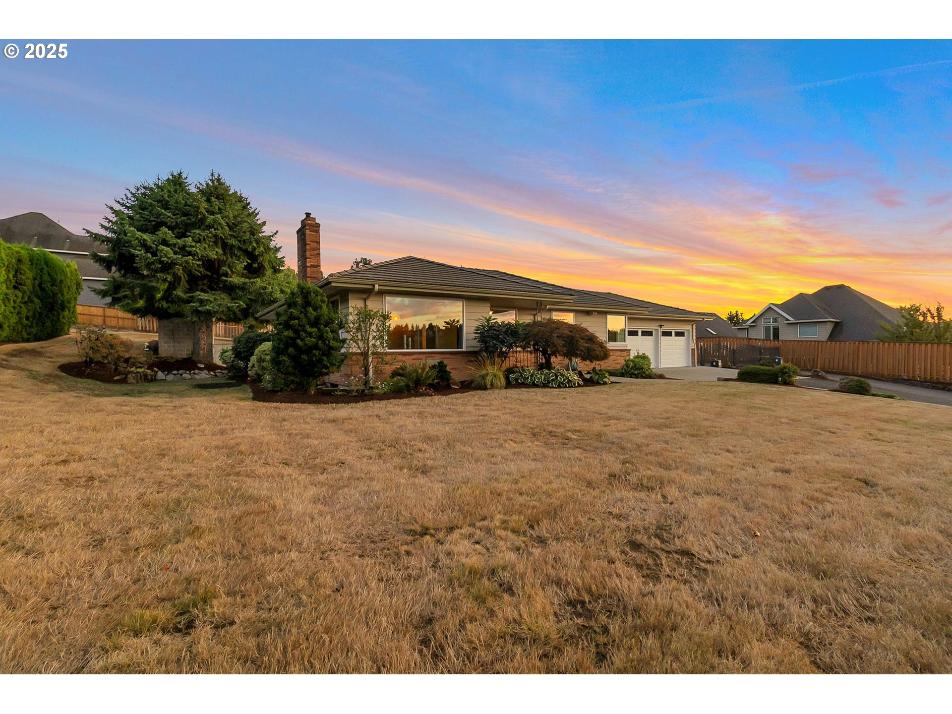 14300 Southeast King Road Happy Valley, OR 97086 - Photo 2 of 46 Front Yard