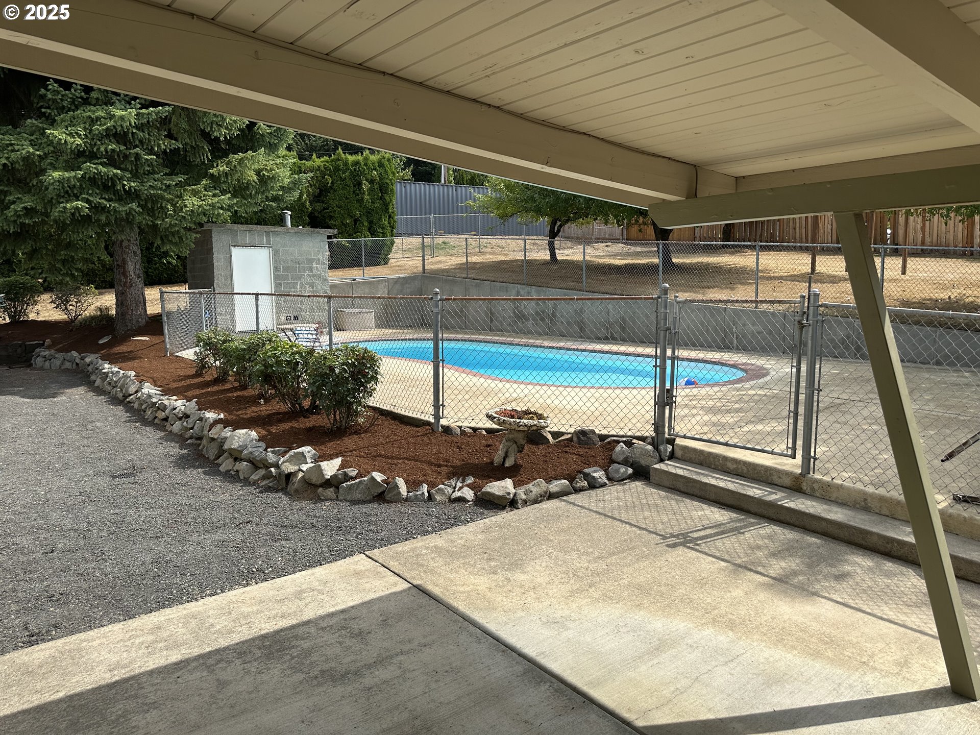14300 Southeast King Road Happy Valley, OR 97086 - Photo 10 of 46 Covered Patio