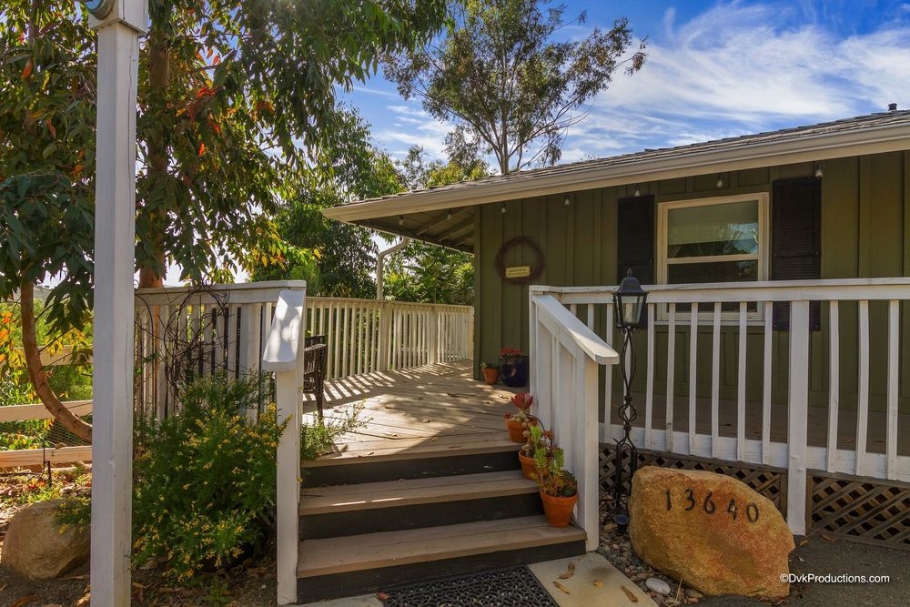 13640 Vian Road Poway, CA 92064 - Photo 3 of 25 Gallery Image 3