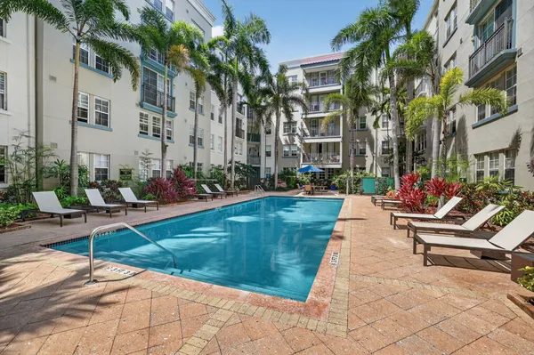 $2,200 | 533 Northeast 3rd Avenue, Unit 138, Fort Lauderdale, FL 33301