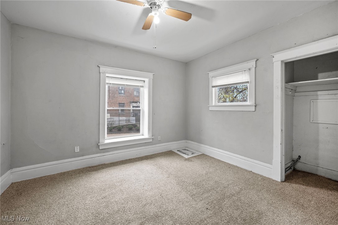 528 Rentschler Street Akron, OH 44304 - Photo 13 of 28 Gallery Image 13