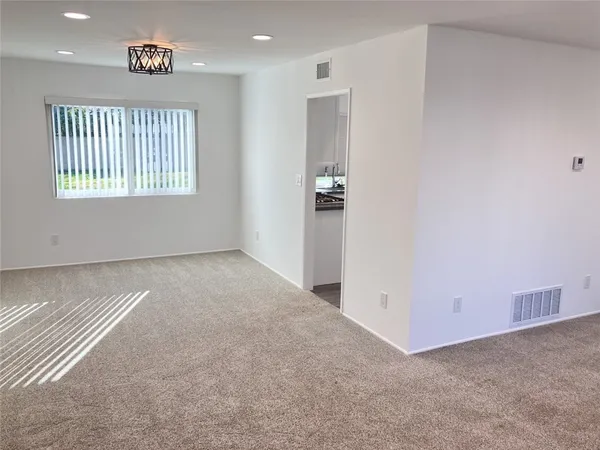 $5,200 | 9022 Hyde Park Drive, Huntington Beach, CA 92646