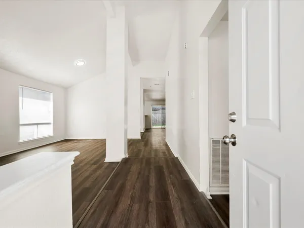 $1,975 | 10506 Twilight Moon Drive, Houston, TX 77064
