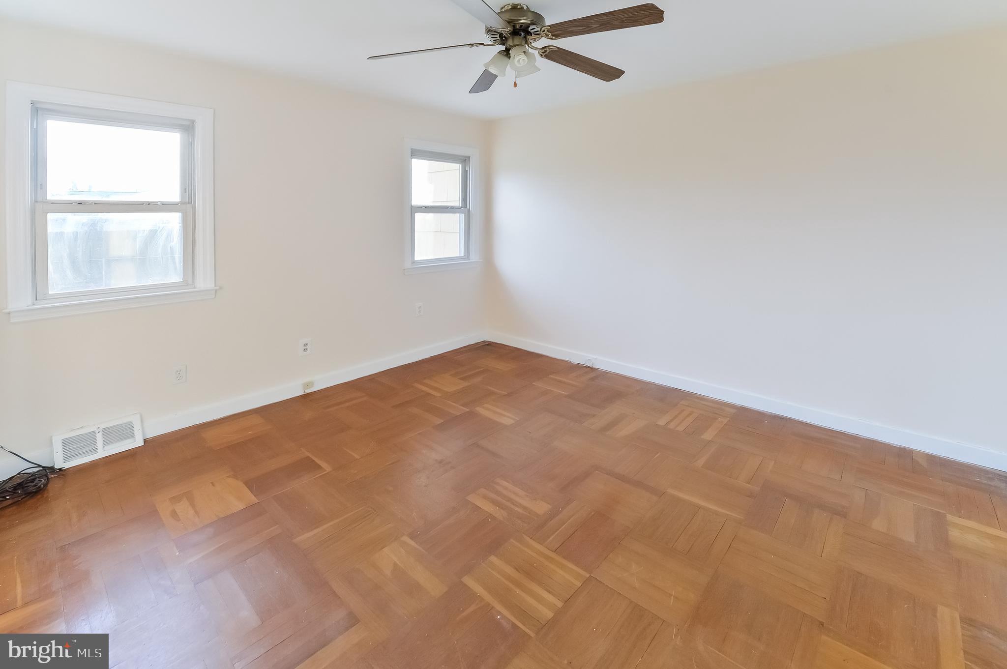 42 Warwick Road Stratford, NJ 08084 - Photo 14 of 26