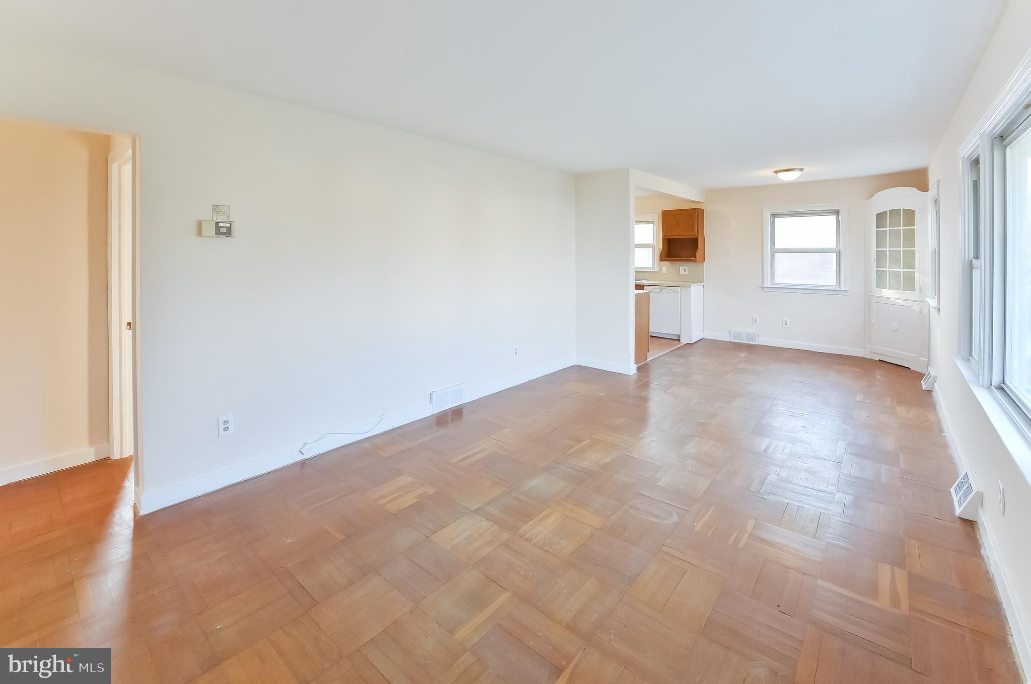 42 Warwick Road Stratford, NJ 08084 - Photo 6 of 26