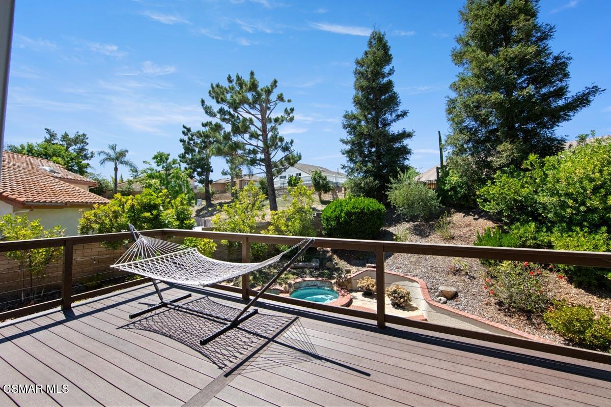 3085 Klamath Avenue Simi Valley, CA 93063 - Photo 29 of 41 3085Klamath-31