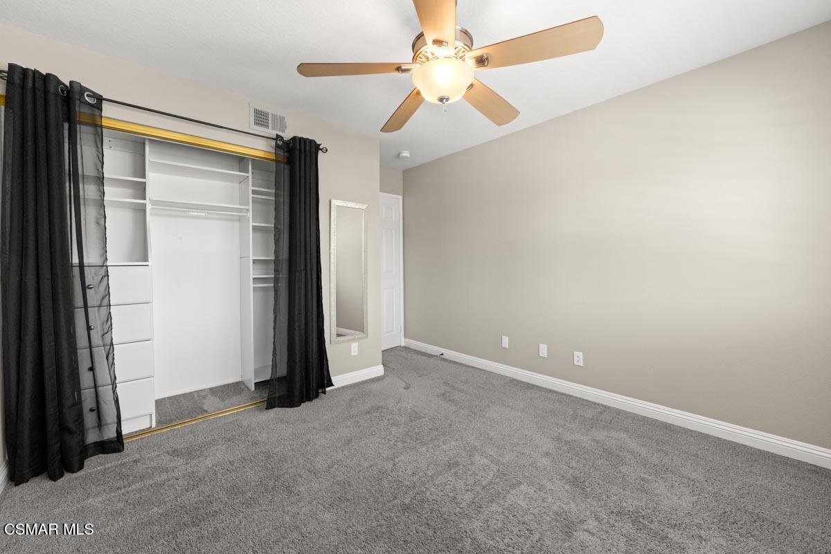 3085 Klamath Avenue Simi Valley, CA 93063 - Photo 36 of 41 3085Klamath-38