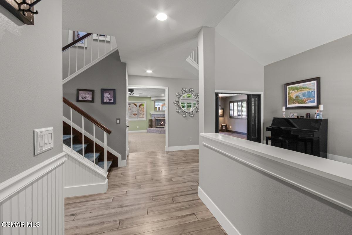 3085 Klamath Avenue Simi Valley, CA 93063 - Photo 5 of 41 3085Klamath-5