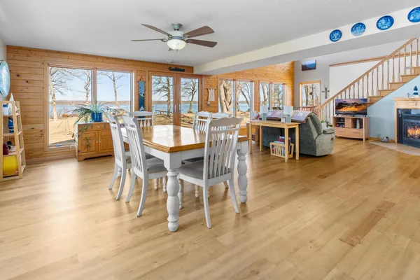 $549,900 | 7240 107th Avenue, Clear Lake, MN 55319