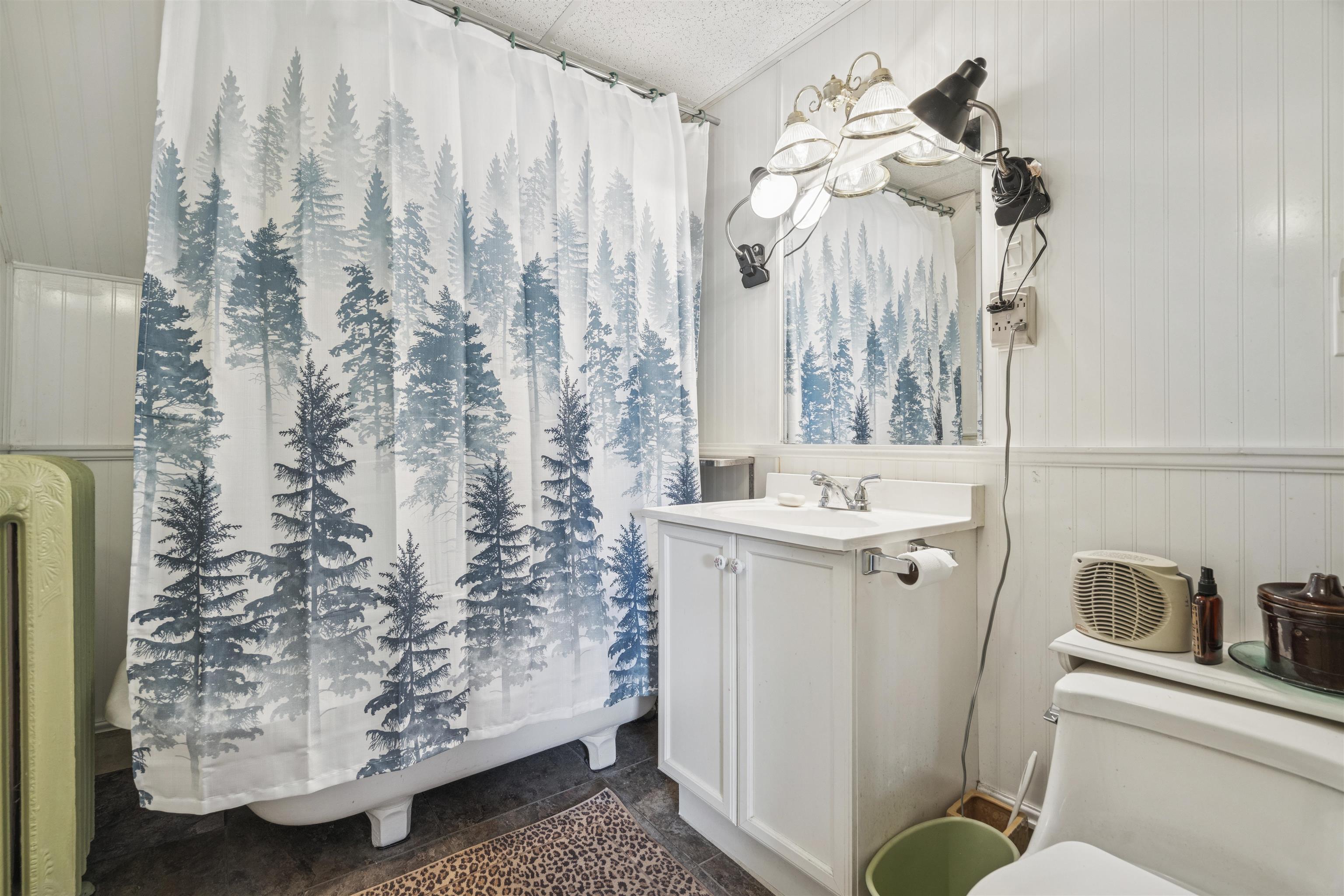 24 Parker Street Laconia, NH 03246 - Photo 25 of 43