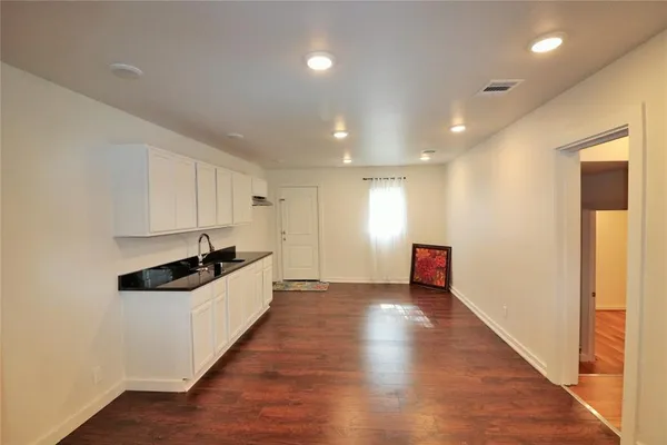 $2,300 | 2126 Ramsey Avenue, Dallas, TX 75216
