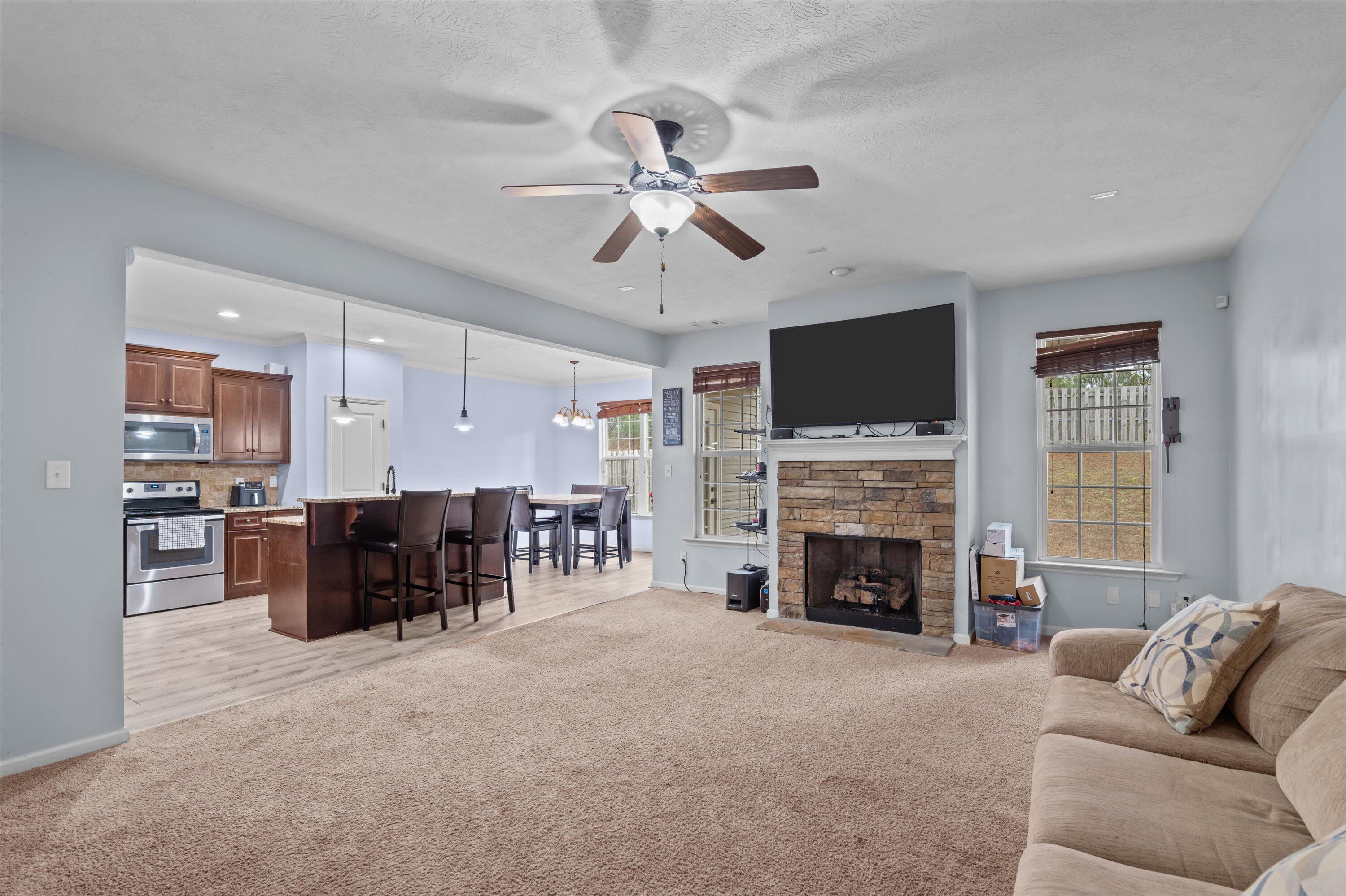 1619 Tralee Court Grovetown, GA 30813 - Photo 2 of 25 09-P1617751