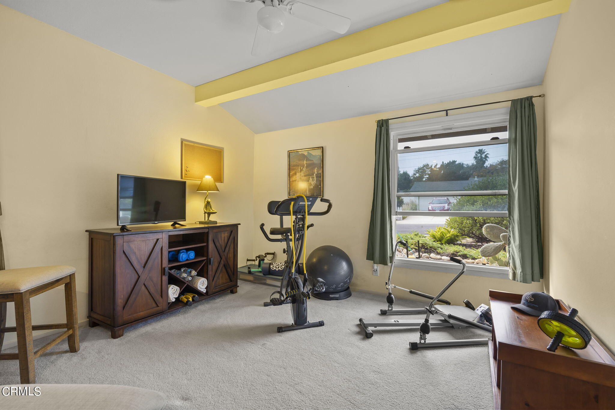 1402 Meadowbrook Road Ojai, CA 93023 - Photo 10 of 31 a view of a room with gym equipment