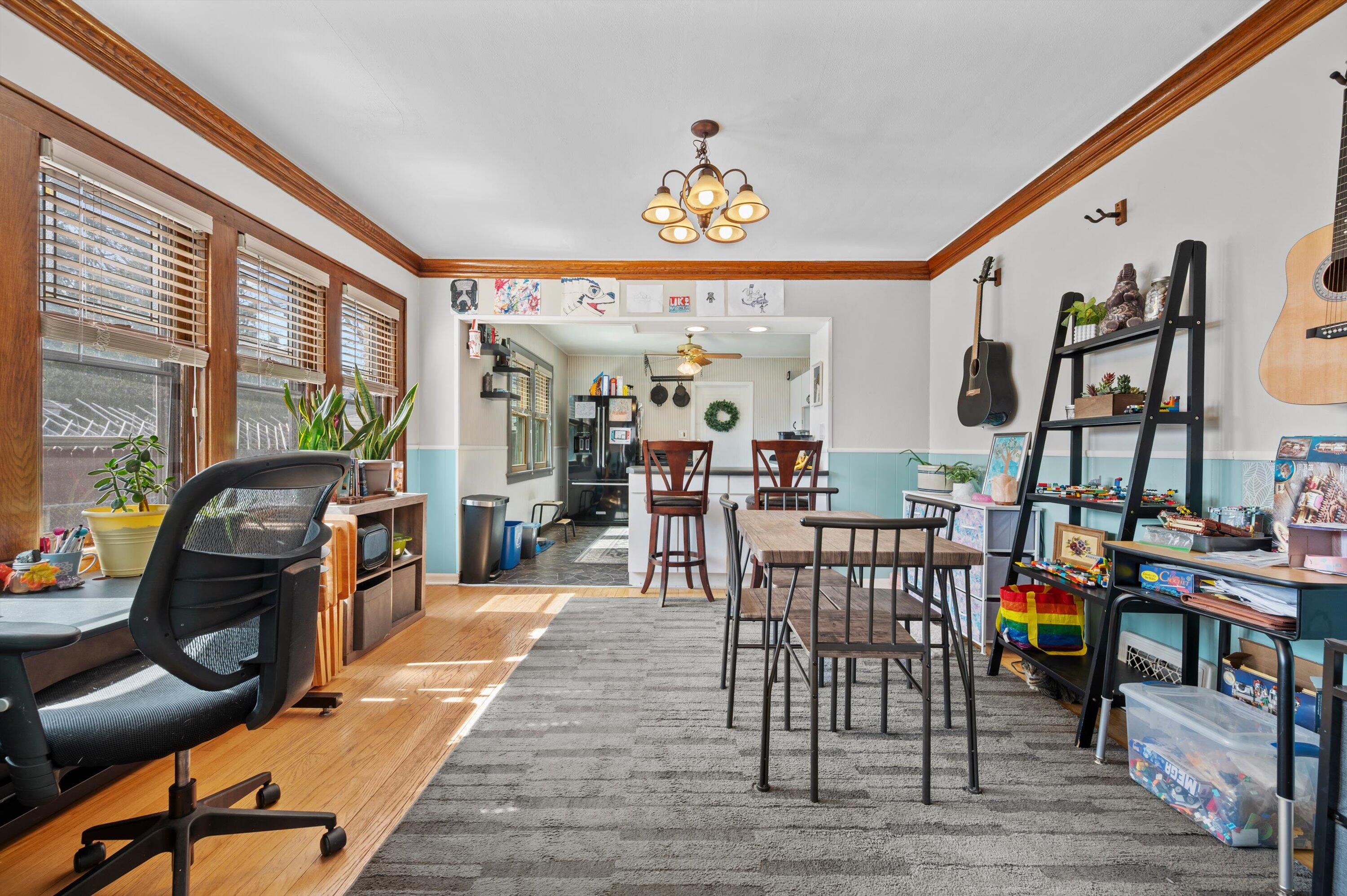 3349 North 92nd Street Milwaukee, WI 53222 - Photo 11 of 27 Main Dining Room