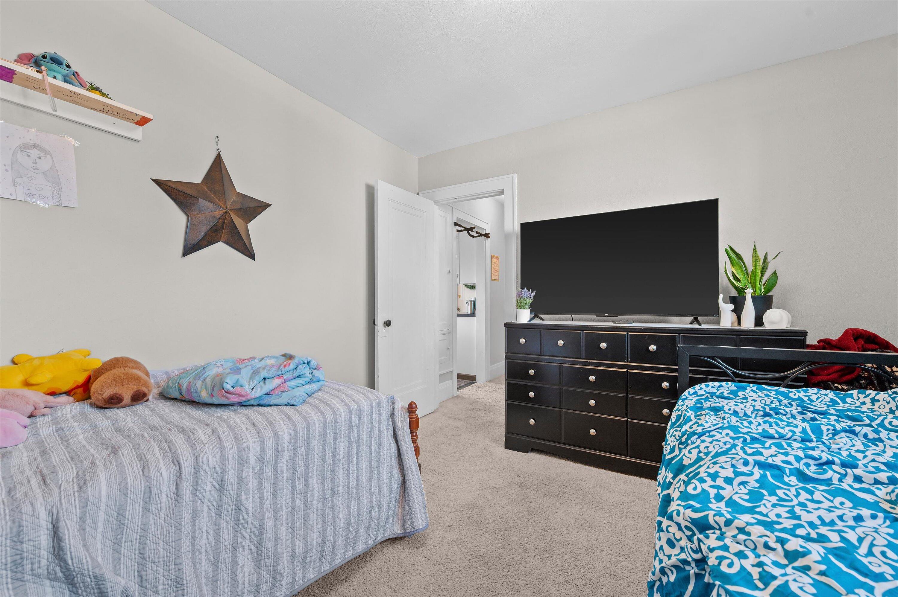 3349 North 92nd Street Milwaukee, WI 53222 - Photo 16 of 27 Main Floor Bedroom