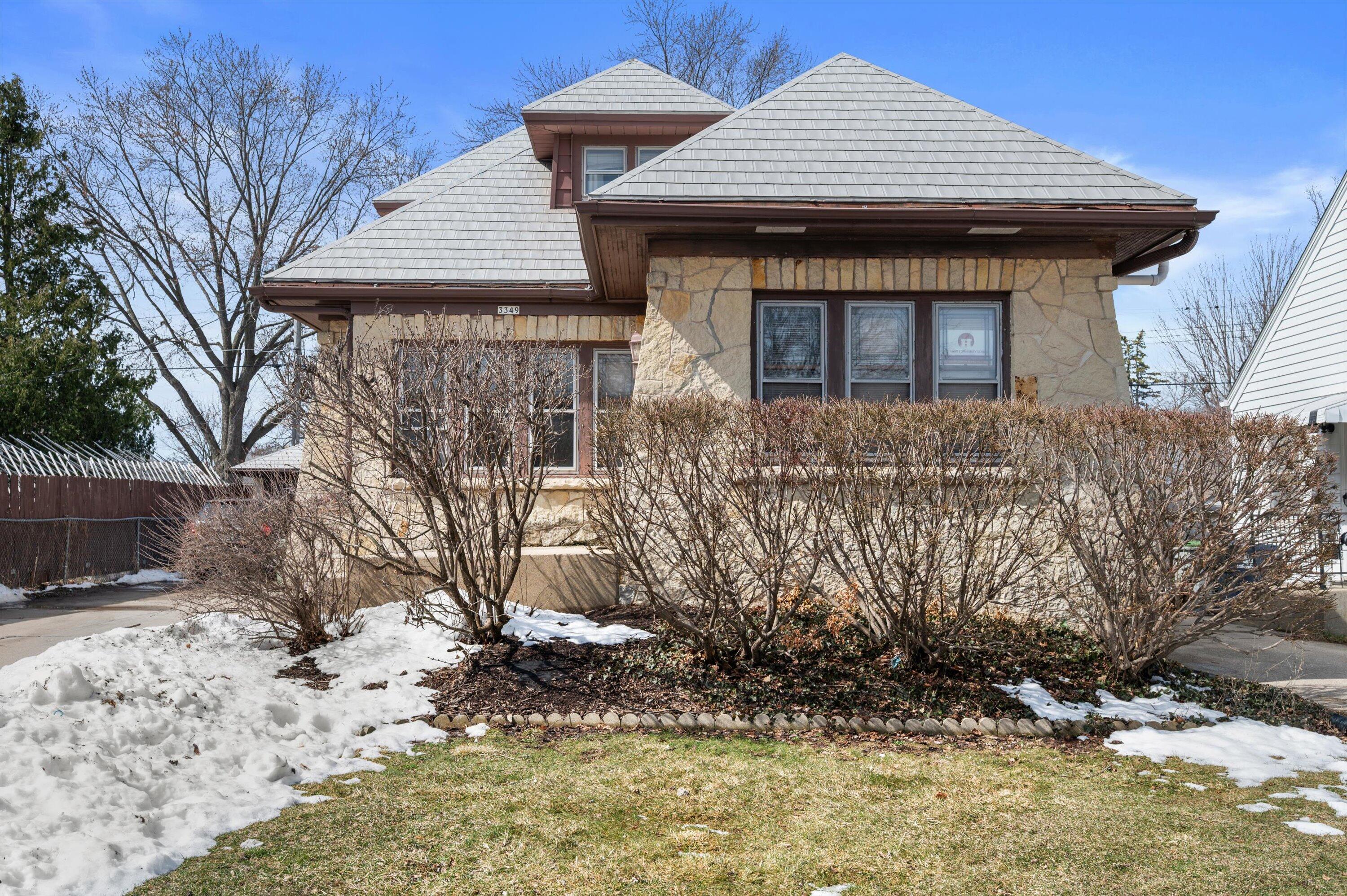 3349 North 92nd Street Milwaukee, WI 53222 - Photo 3 of 27 Exterior Front