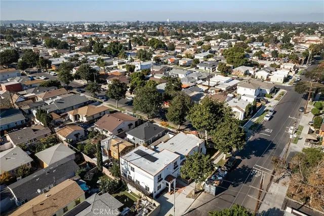 $3,595 | 496 East 52nd Street, Long Beach, CA 90805