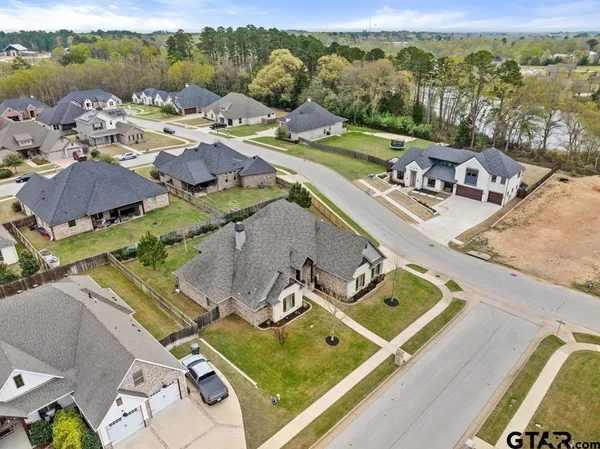 $575,000 | 7344 Tule Creek Lane, Tyler, TX 75703