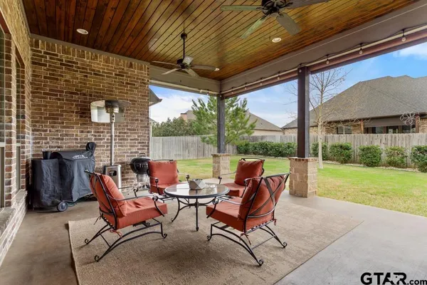 $575,000 | 7344 Tule Creek Lane, Tyler, TX 75703