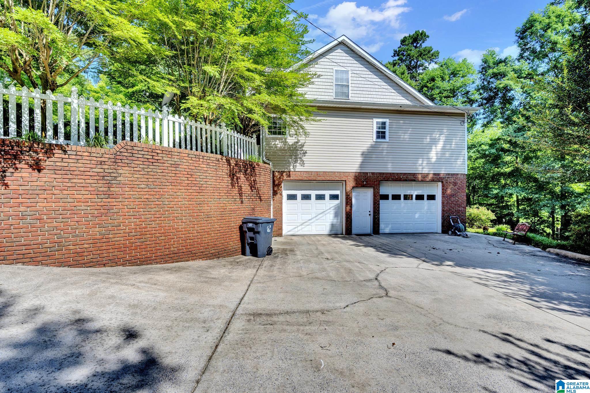 8741 Sharit Dairy Road Gardendale, AL 35071 - Photo 7 of 41