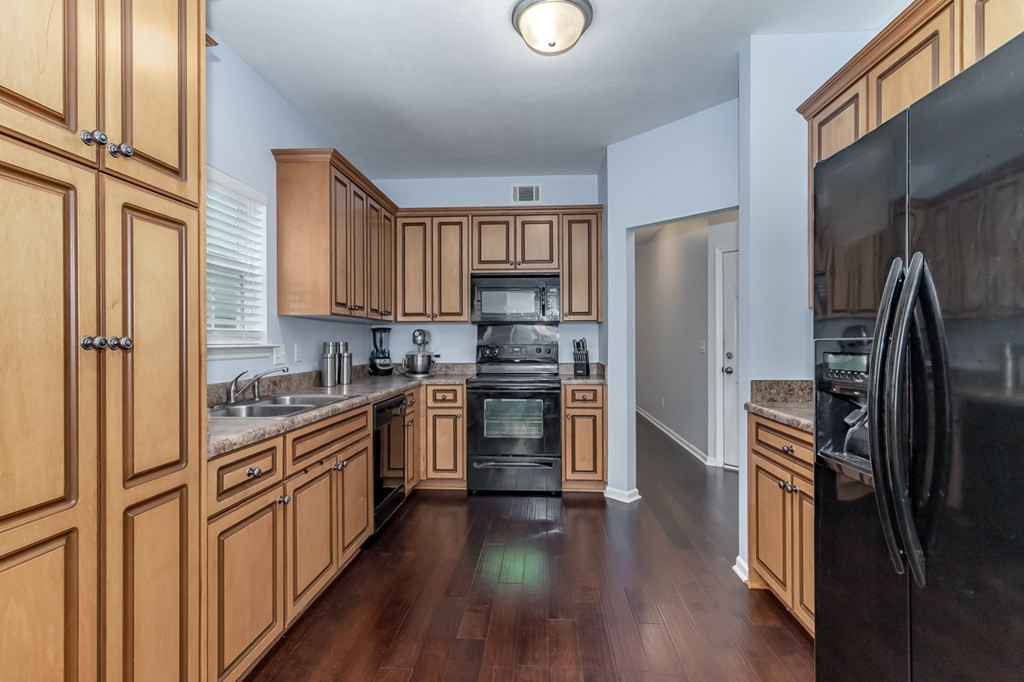 4518 Jessie Road Martinez, GA 30907 - Photo 4 of 28