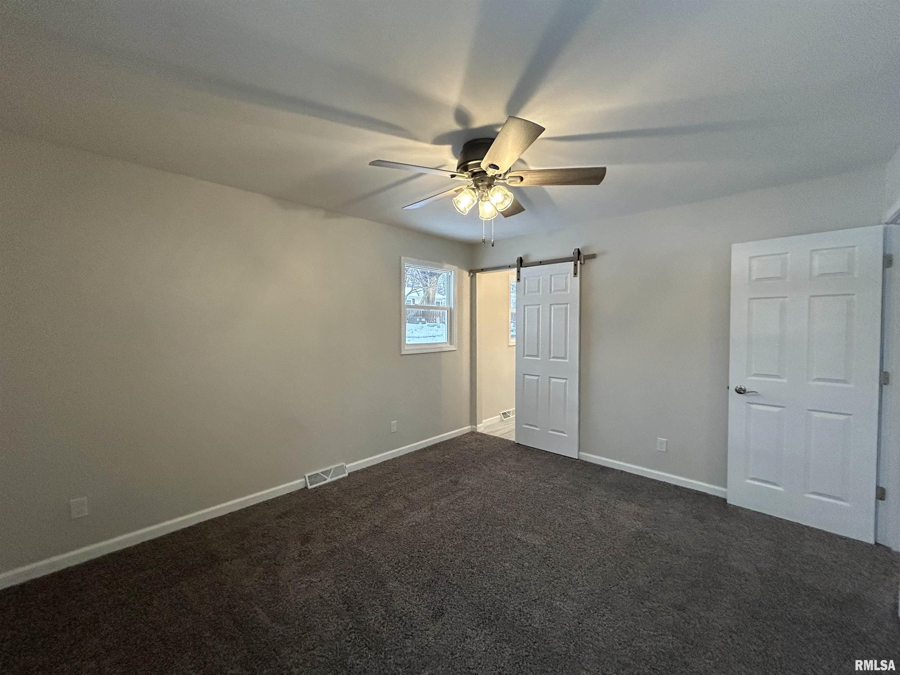 3202 Greenfield Road Bettendorf, IA 52722 - Photo 10 of 19 Gallery Image 10