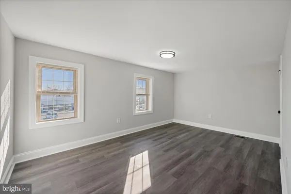 $2,400 | 635 Stanton Christiana Road, Newark, DE 19713