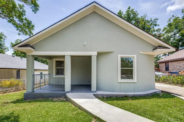 $199,000 | 618 East Woodard Street, Denison, TX 75021