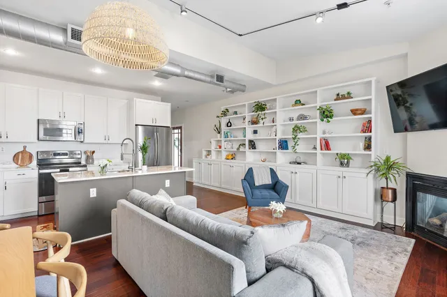 $415,000 | 800 Woodland Street, Unit 301, Nashville, TN 37206