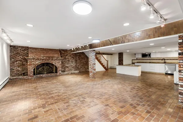 $1,899,000 | 227 Walnut Street, Saugus, MA 01906