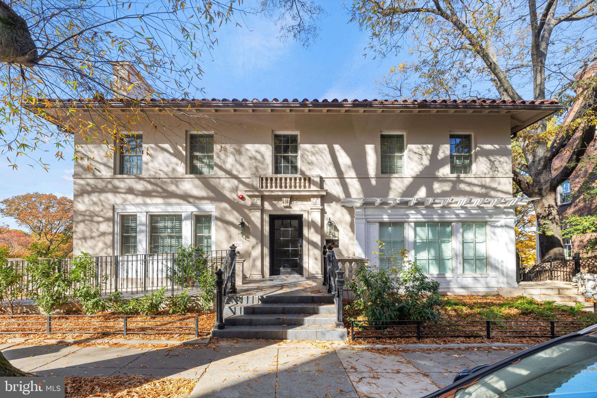 2800 Adams Mill Road Northwest, Unit 2 Washington, DC 20009 - Photo 2 of 45