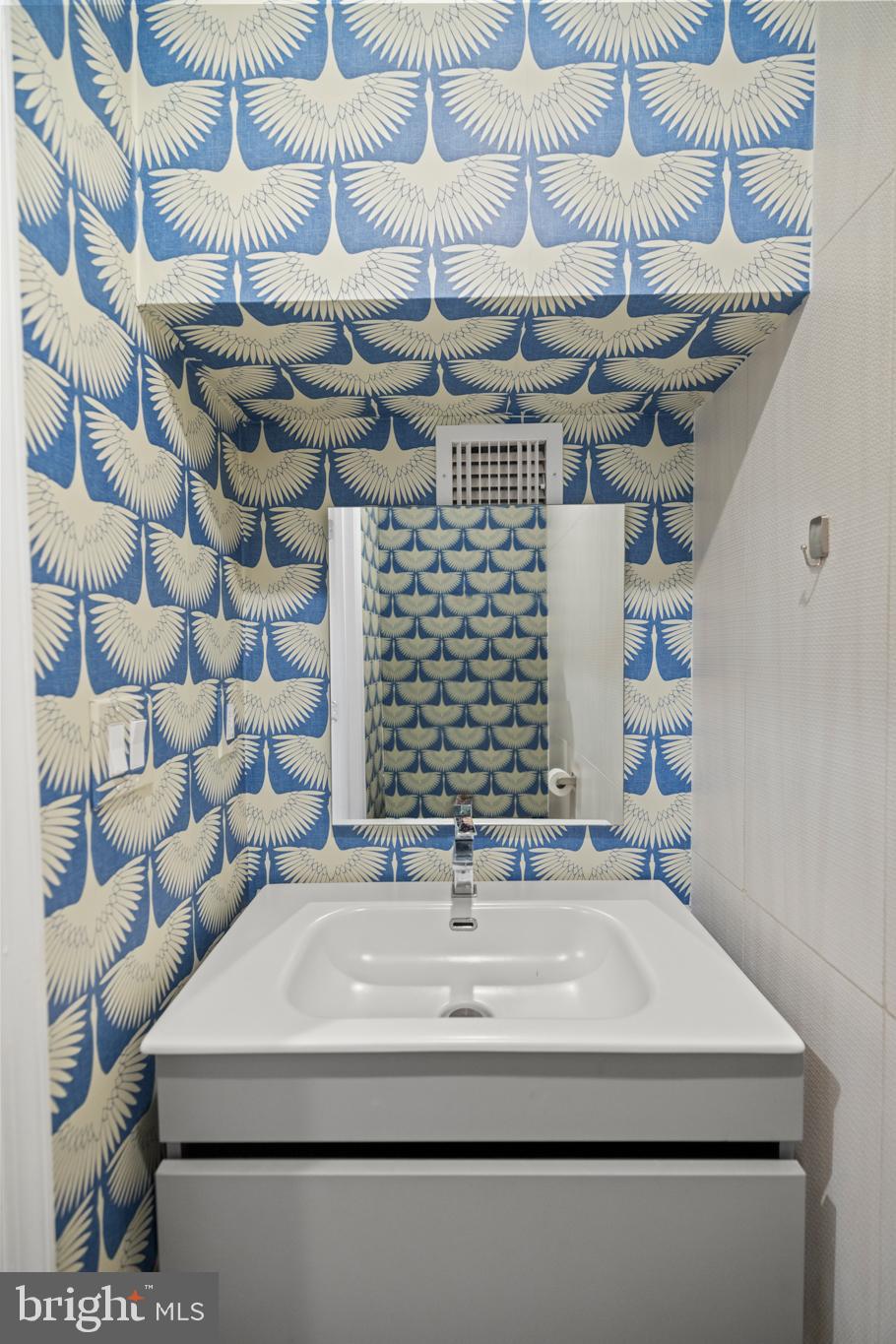 2800 Adams Mill Road Northwest, Unit 2 Washington, DC 20009 - Photo 25 of 45