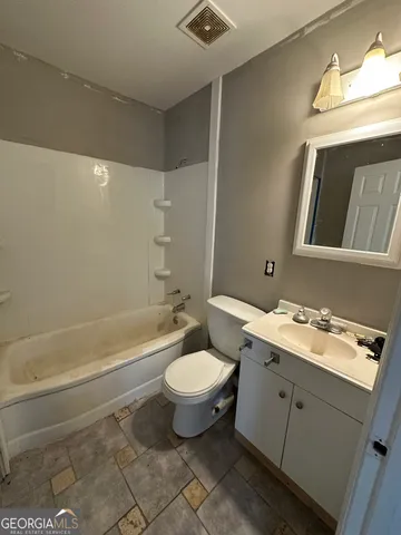 $170,000 | 4077 St Charles Place, Macon, GA 31206