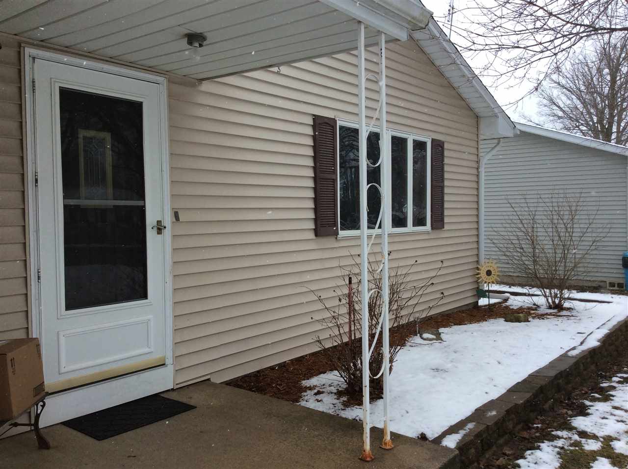 522 South 5th Street Decatur, IN 46733 - Photo 6 of 26
