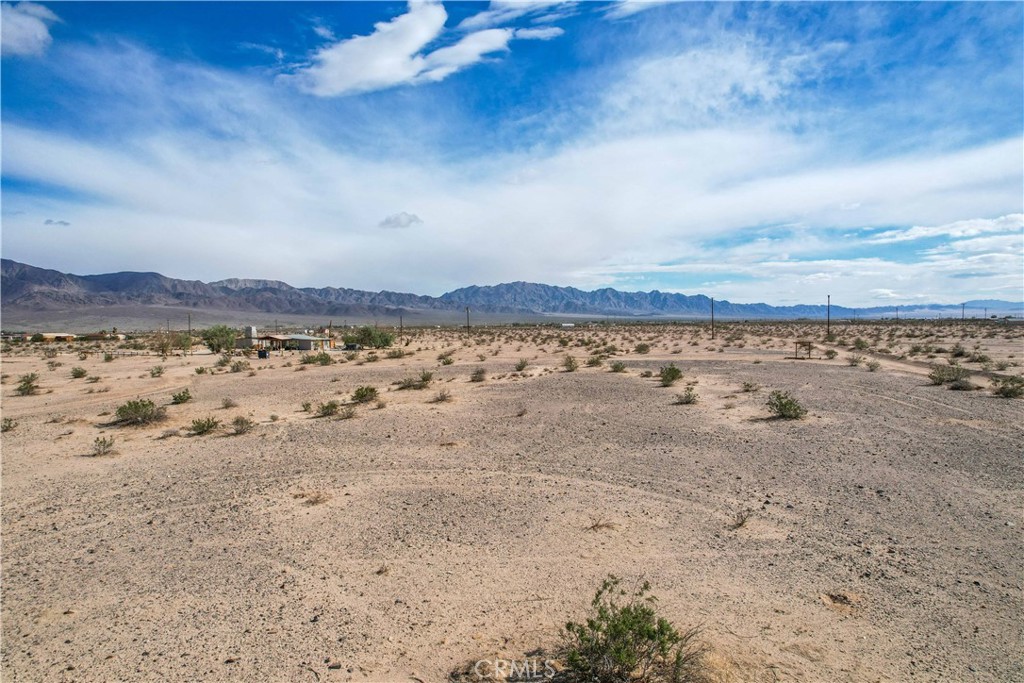 82480 Pipeline Road Twentynine Palms, CA 92277 - Photo 14 of 21 a view of beach and city