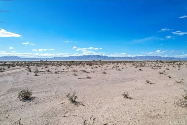 $11,500 | 82480 Pipeline Road, Twentynine Palms, CA 92277