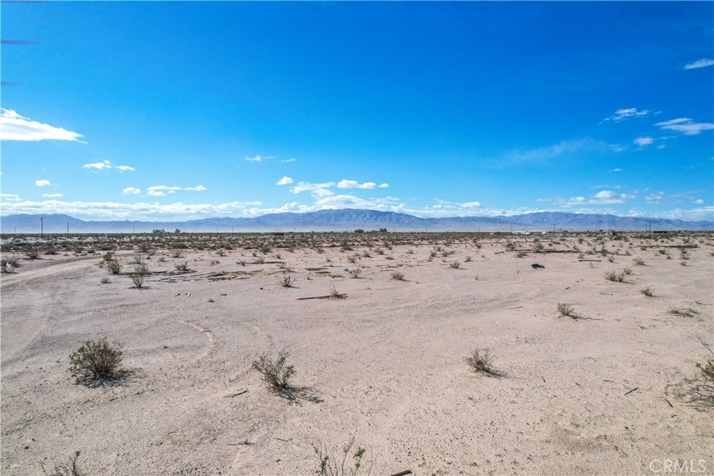 82480 Pipeline Road Twentynine Palms, CA 92277 - Photo 21 of 21 a view of beach and ocean