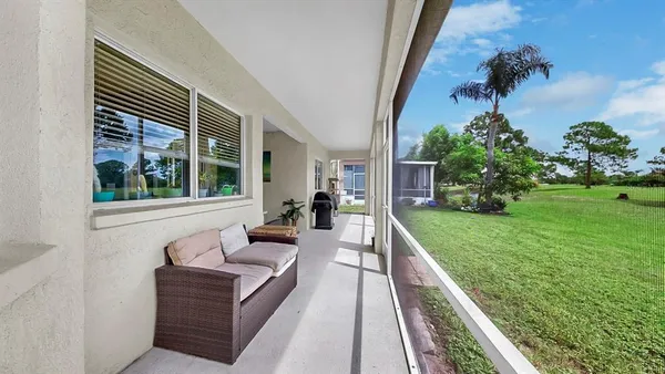 $399,900 | 10861 Hoffner Edge Drive, Riverview, FL 33579