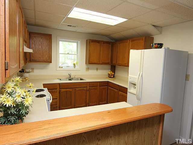 431 Ridgefield Road Chapel Hill, NC 27517 - Photo 12 of 18 Gallery Image 12