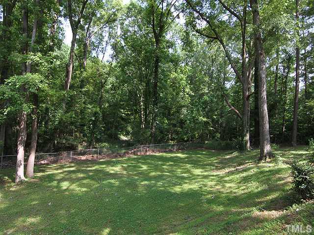 431 Ridgefield Road Chapel Hill, NC 27517 - Photo 13 of 18 Gallery Image 13
