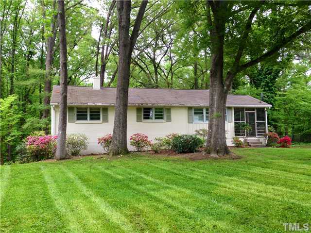431 Ridgefield Road Chapel Hill, NC 27517 - Photo 4 of 18 Gallery Image 4