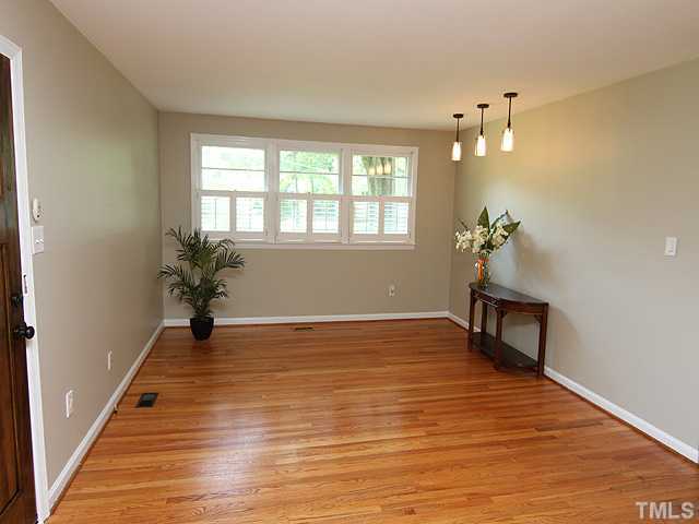 431 Ridgefield Road Chapel Hill, NC 27517 - Photo 8 of 18 Gallery Image 8